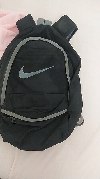 Orijinal Nike sırt çantası 