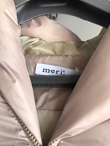 Armine Meri marka şişme mont