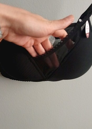 Siyah Goth Tarzı Sütyeni - Görsel 2