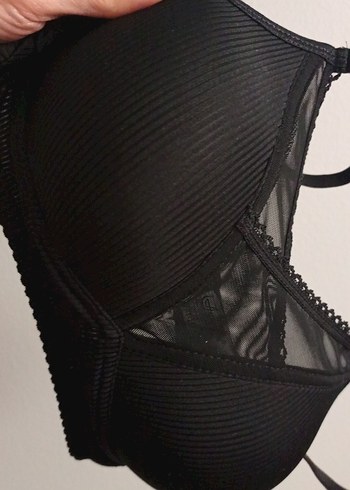 Siyah Goth Tarzı Sütyeni - Görsel 3