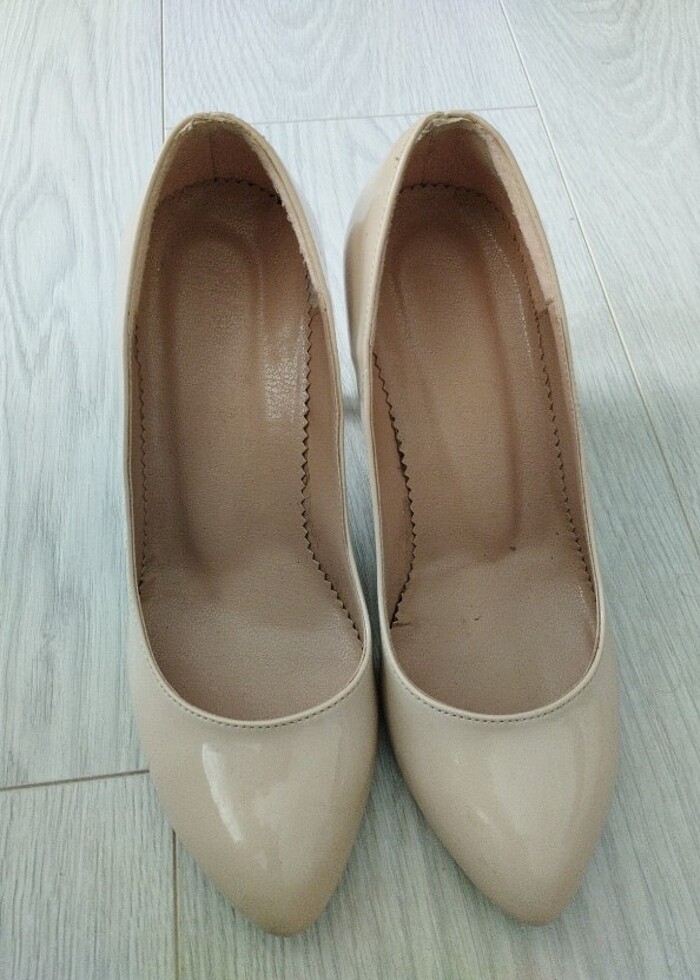 Topuklu ayakkabı - Görsel 2