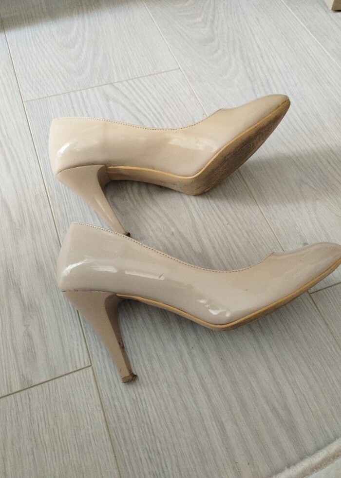 Topuklu ayakkabı - Görsel 3