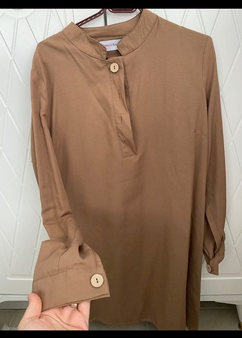 Düğmeli Bej Midi Kadın Tunik