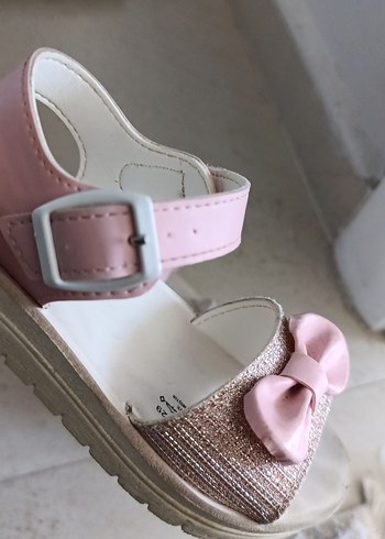 Pembe Desenli Fırfırlı Kız Terliği - Görsel 2