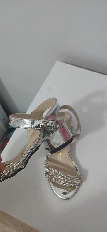 Topuklu ayakkabi - Görsel 6