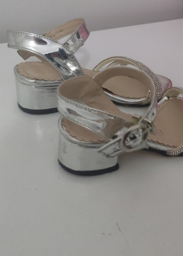 Topuklu ayakkabi - Görsel 4