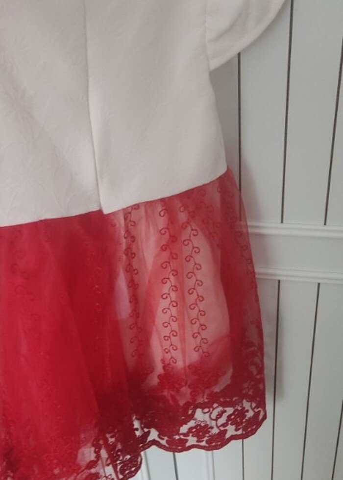 Kırmızı elbise güpürlü  - Görsel 4