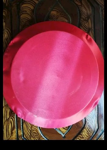 Dekoratif Kırmızı Tepside Sarı Çiçekler ve Mumlar - Görsel 7