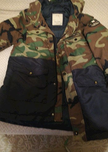 Düğmeli Kamuflaj Erkek Midi Mont - Görsel 3