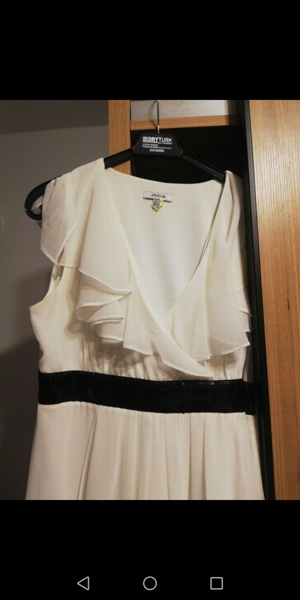 Beyaz Midi Katlı Elbise Siyah Kemerli - Görsel 5