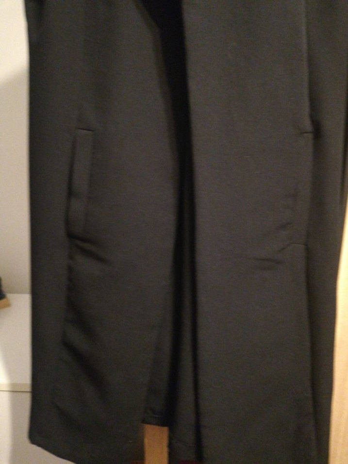 Siyah Uzun Kadın Yelek - Görsel 3