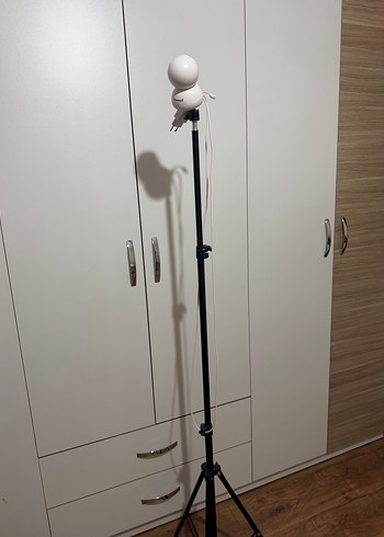 Beyaz Weewell Bebek Monitörü, Kamera ve Tripod - Görsel 4