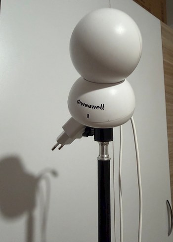 Beyaz Weewell Bebek Monitörü, Kamera ve Tripod - Görsel 3