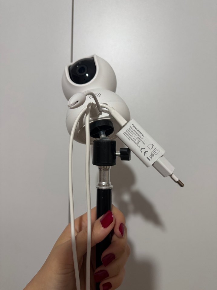 Beyaz Weewell Bebek Monitörü, Kamera ve Tripod - Görsel 2