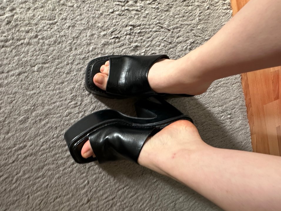 Kadın Siyah Platform Topuklu Sandalet - Görsel 2