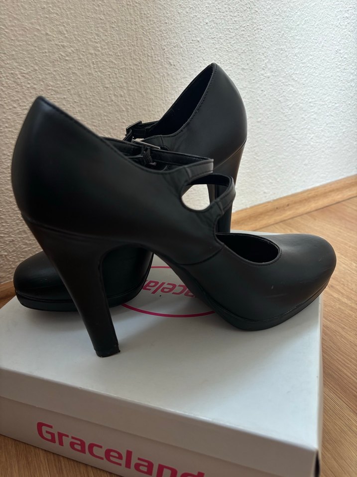 Graceland Siyah Deri Tokalı Topuklu Kadın Ayakkabı - Görsel 2