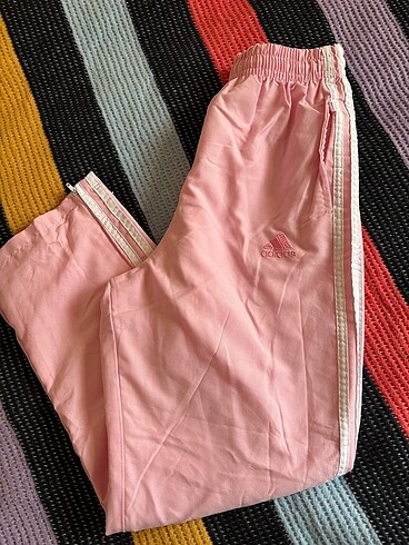 TOZ PEMBE ADIDAS ÇOCUK EŞOFMAN ALTI