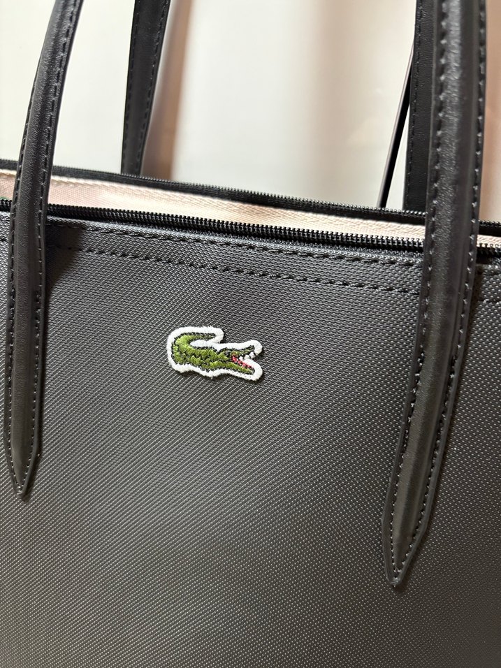 Lacoste Siyah Deri Kadın Omuz Çantası - Görsel 3