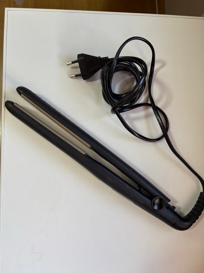 Bej ve koyu renk Remington saç düzleştirici - Görsel 2