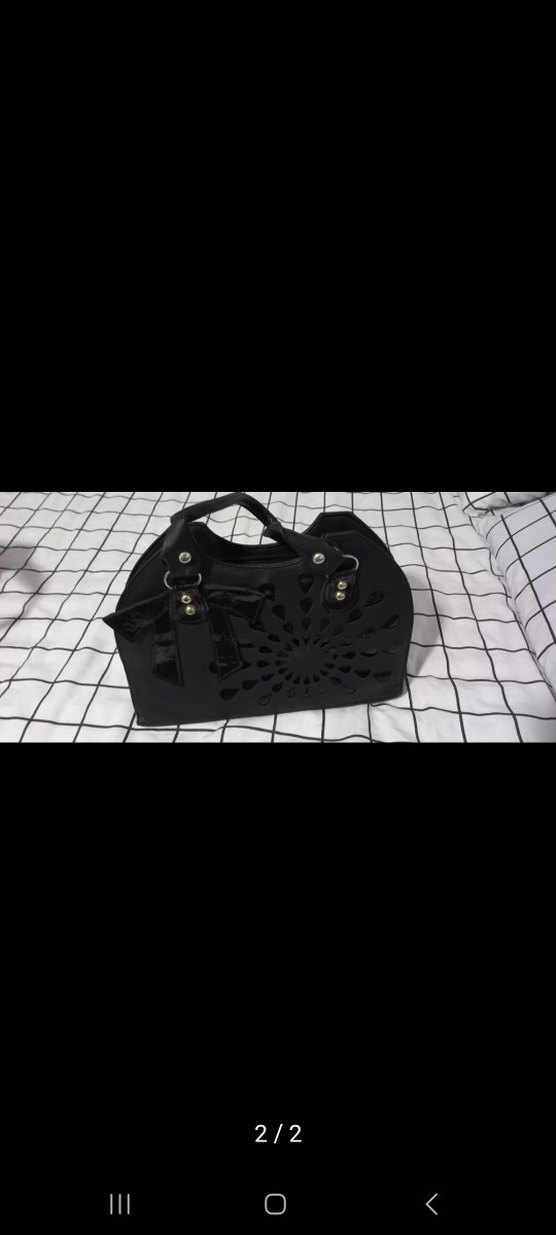 Siyah çanta - Görsel 2