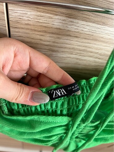 Zara Zara Üst