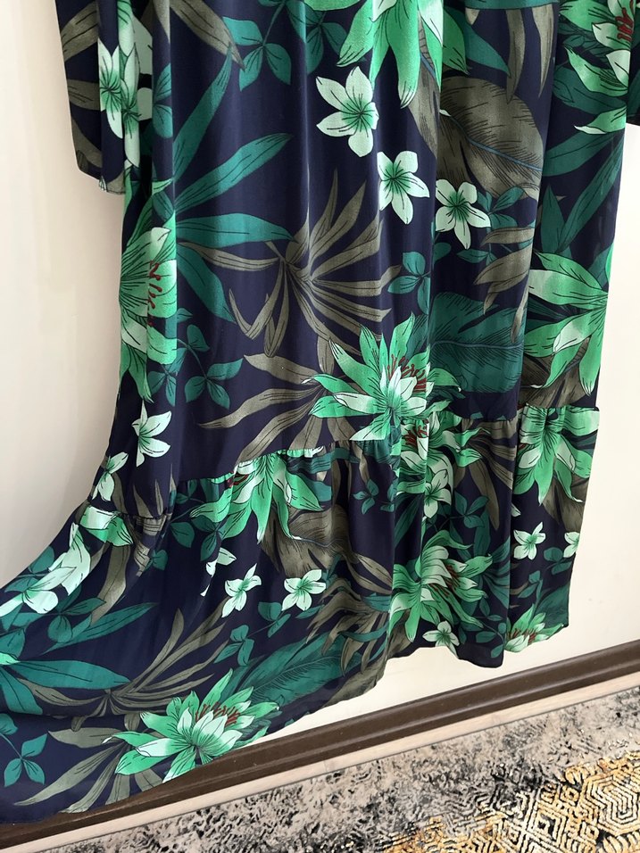 Uzun Kadın Elbise - Görsel 5