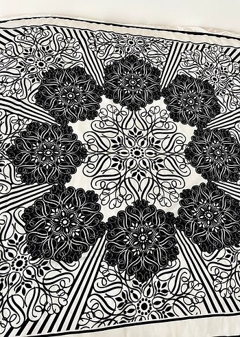 İpek eşarp - Görsel 2