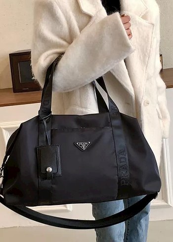Prada Askılı Kadın El Çantası