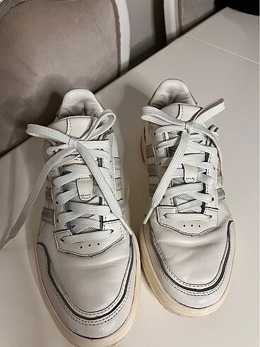 38 Beden Orjinal Adidas Spor Ayakkabı