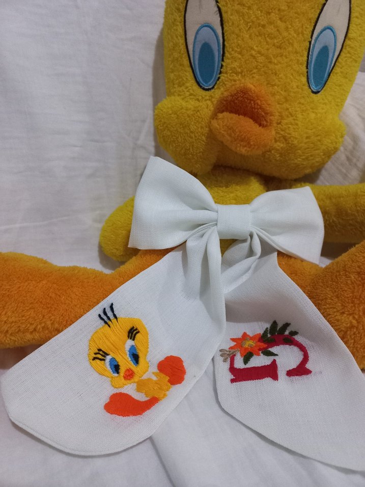 harf ve figür işlemeli fiyonk toka - Görsel 5