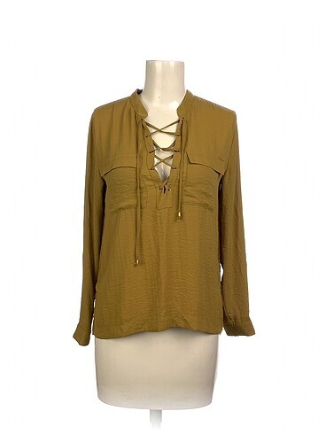 H&M Bluz %70 İndirimli.