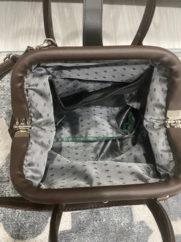 Kahverengi Süet Tokalı Kadın Çanta - Görsel 3