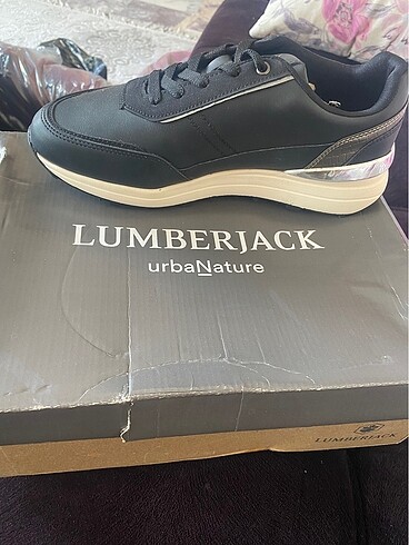 Lumbercak