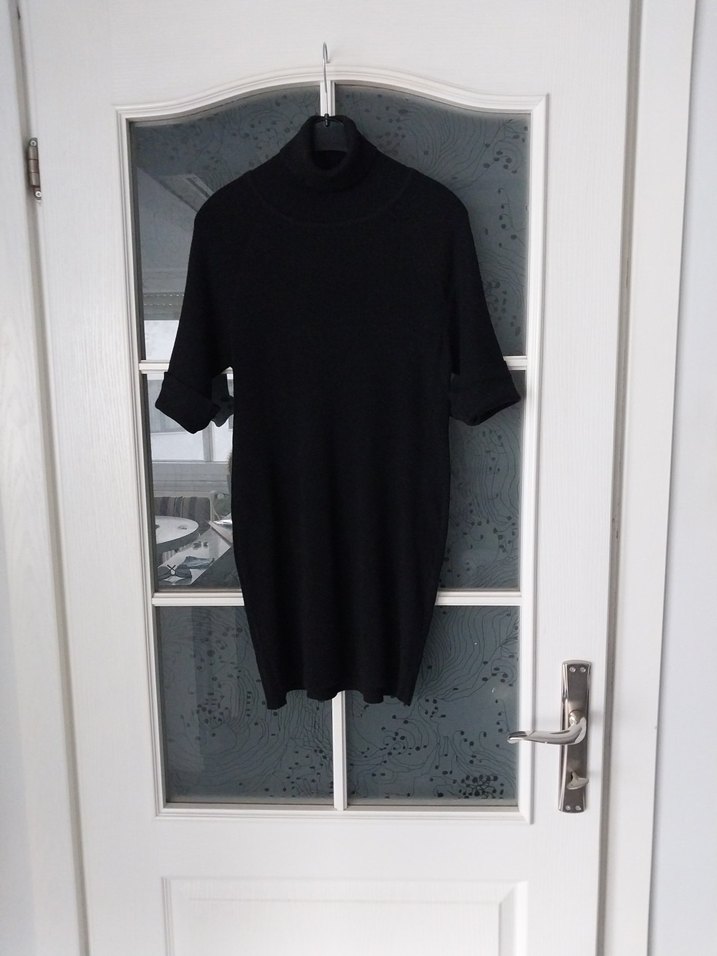 Kadın 36-38 Siyah Kısa Kollu Boğazlı  tunik - Görsel 3