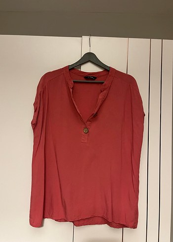 LC Waikiki Pembe Tonlu V Yaka Uzun Kollu Bluz