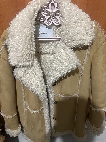 Bershka Bershka kürklü kaban