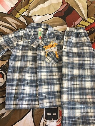 Denokids 5 yaş pijama takımı