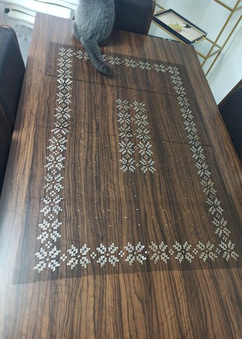 Tel kırma İşlemeli Masa Örtüsü - Görsel 3