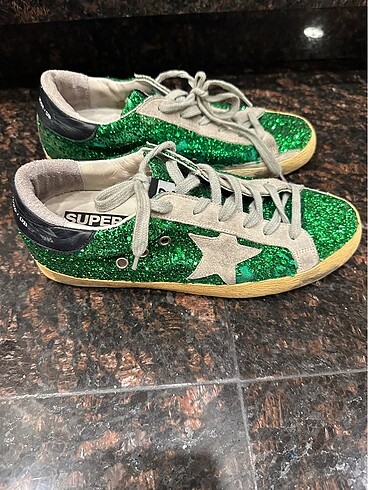 Golden goose