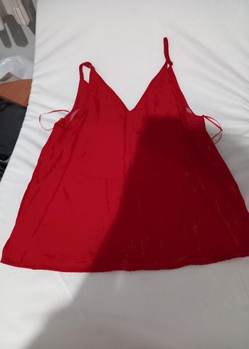 Kırmızı V Yaka Kolsuz Midi Kadın Atlet - Görsel 2