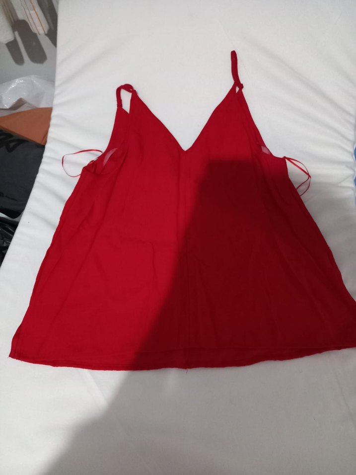 Kırmızı V Yaka Kolsuz Midi Kadın Atlet - Görsel 2