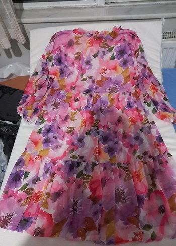 Pembe Çiçek Desenli Kısa Hamile Bohem Elbise - Görsel 2