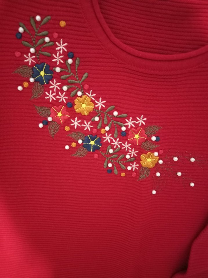 Nakış Detaylı Kırmızı Uzun Kollu Triko Kazak Tunik - Görsel 3