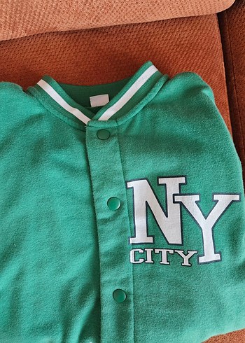 Erkek Çocuk Yeşil Düğmeli Sweatshirt - Görsel 3