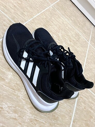 Adidas Adidas orijinal spor ayakkabı
