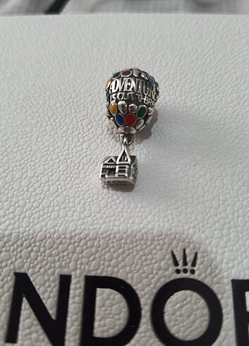 Pandora charm 