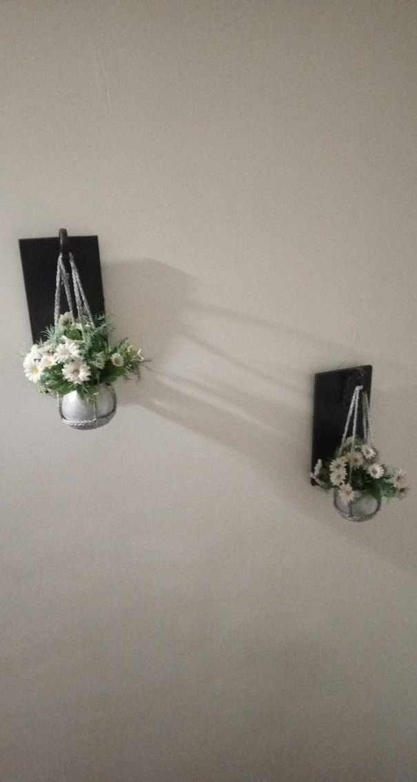 Beyaz Çiçekli Asılı Duvar Dekoru - Görsel 2