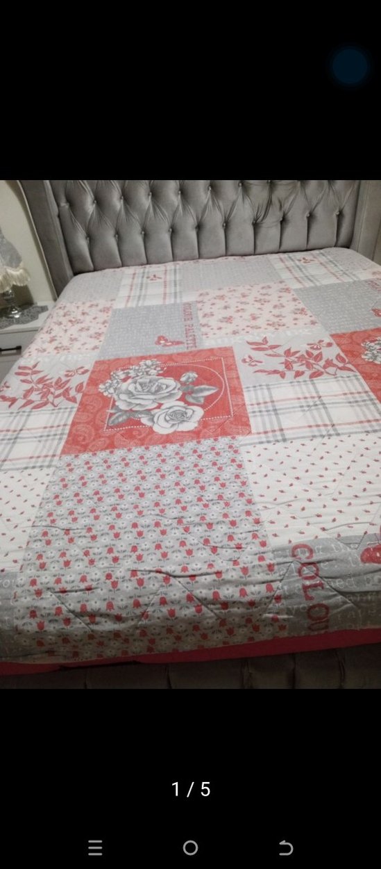 Gri Çiçek Desenli Yatak Örtüsü - Görsel 5