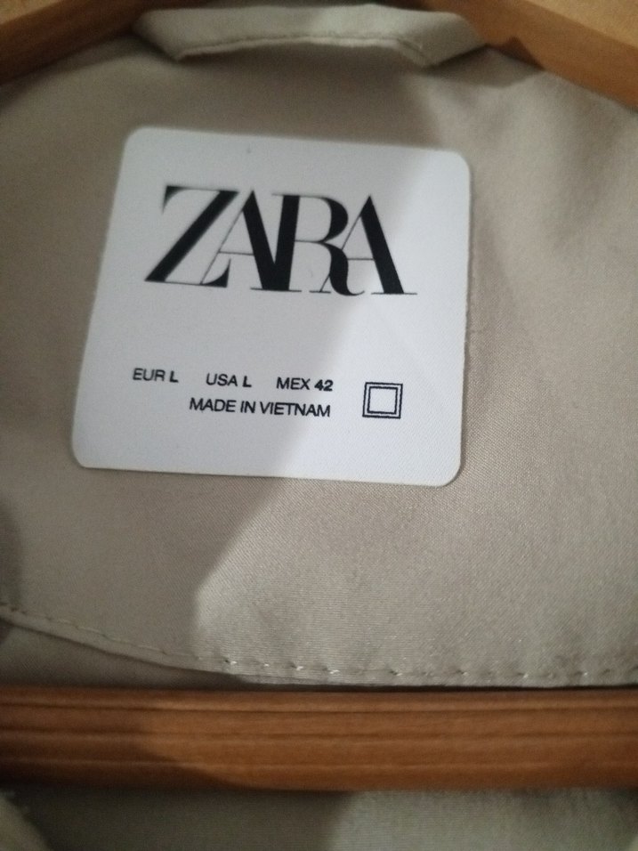 orjınal ZARA Bej Düğmeli Kısa Erkek Ceket - Görsel 3