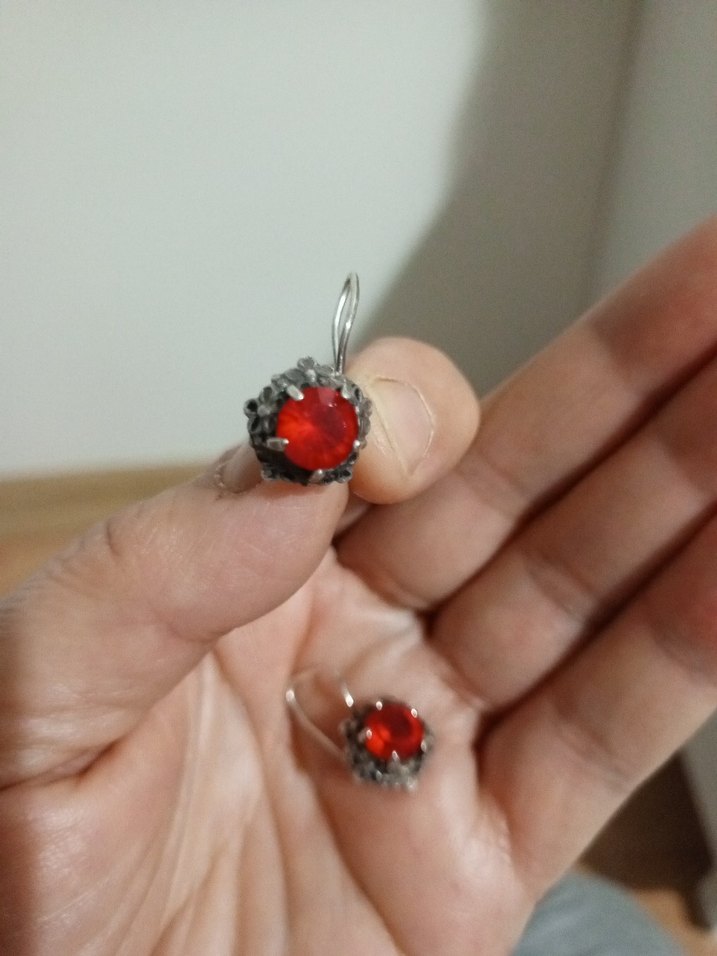 Kırmızı Nakışlı Mini Boncuklu Gunus kupe Küpe - Görsel 5